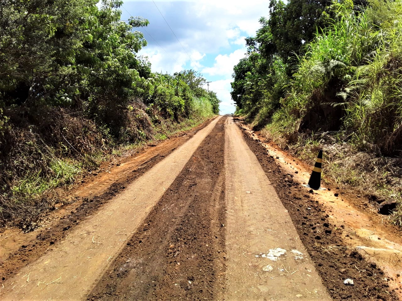 Prefeitura de Itacaré recupera estrada  que vai de Taboquinhas ao São Benedito