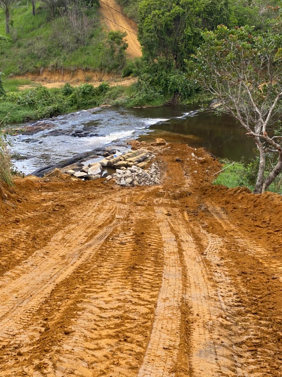 Prefeitura de Itacaré inicia a construção da ponte sobre o ribeirão Serra de Água