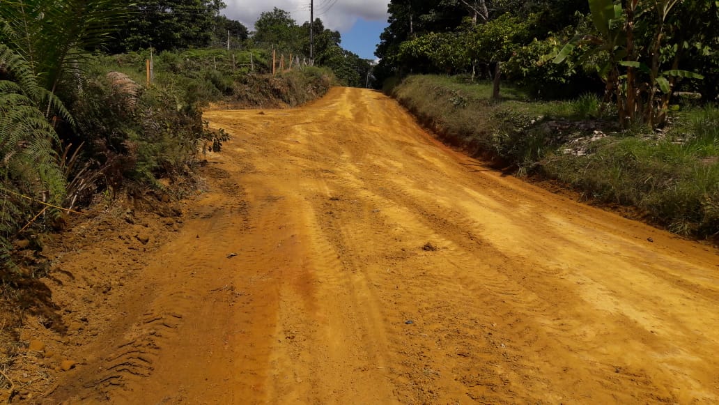 Prefeitura de Itacaré continua com a recuperação de diversas estradas