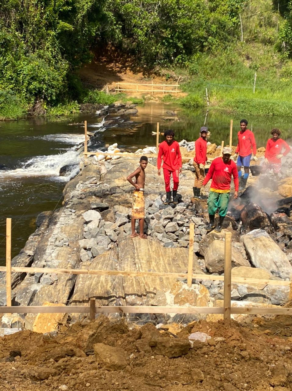 Obras de construção da ponte Serra de Água seguem em ritmo acelerado