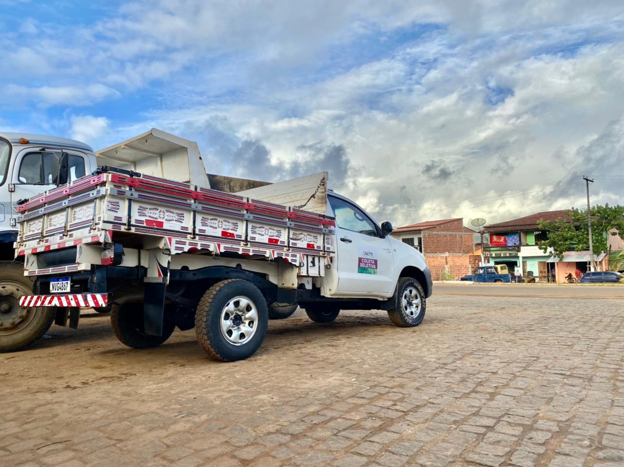 Prefeitura de Itacaré adquire carro para a realização da coleta seletiva