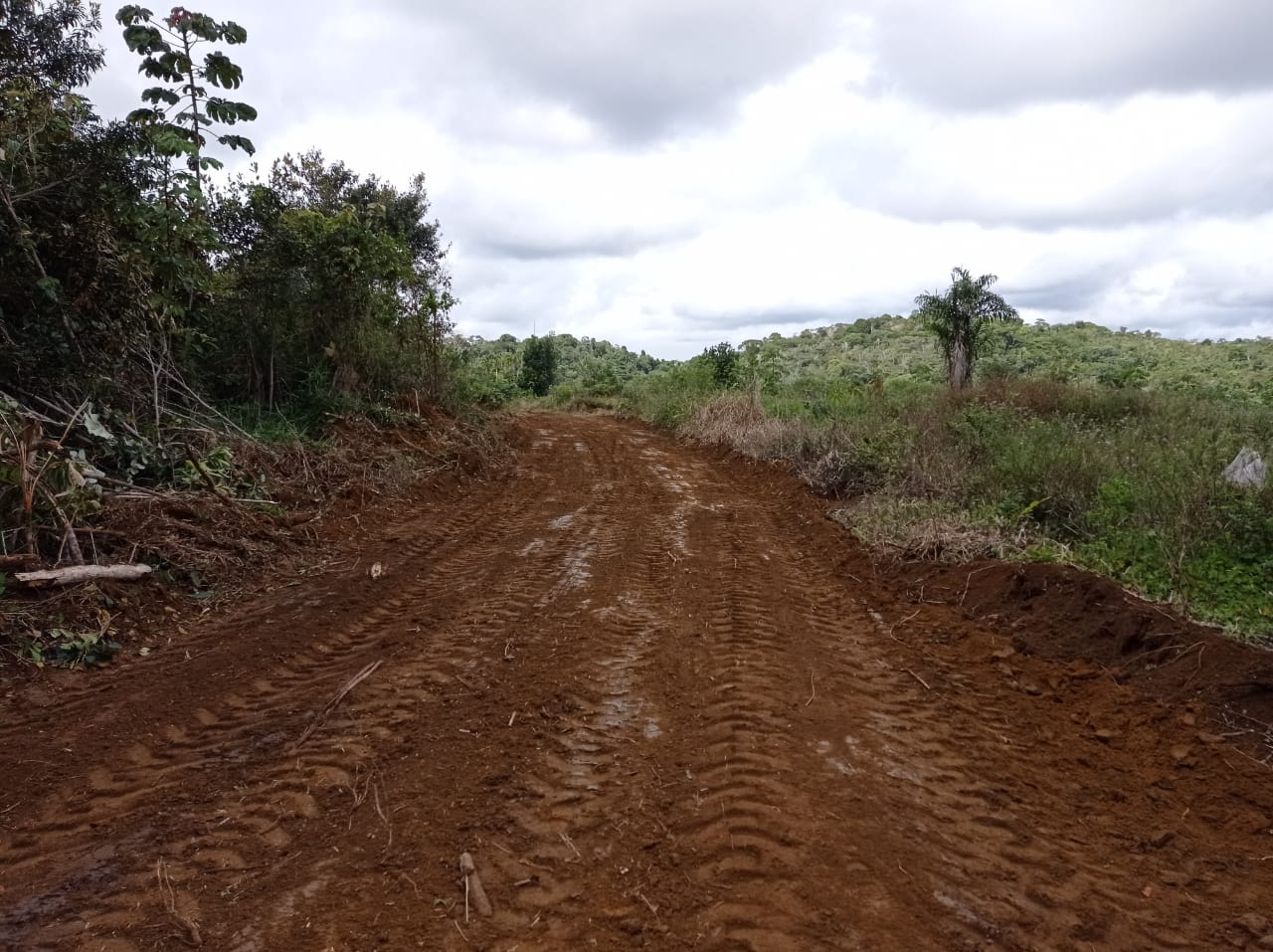 Prefeitura de Itacaré recupera ramal do Pinheiro ao Ribeirão dos Cuiúdos