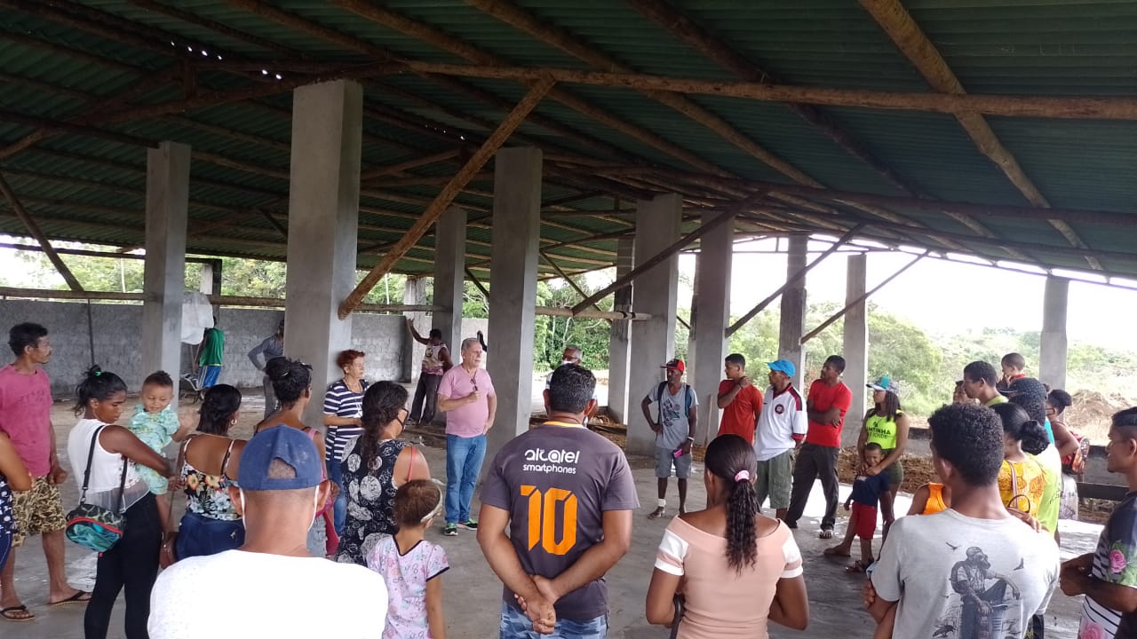 Catadores visitam Centro de  Reciclagem de Resíduos de Itacaré