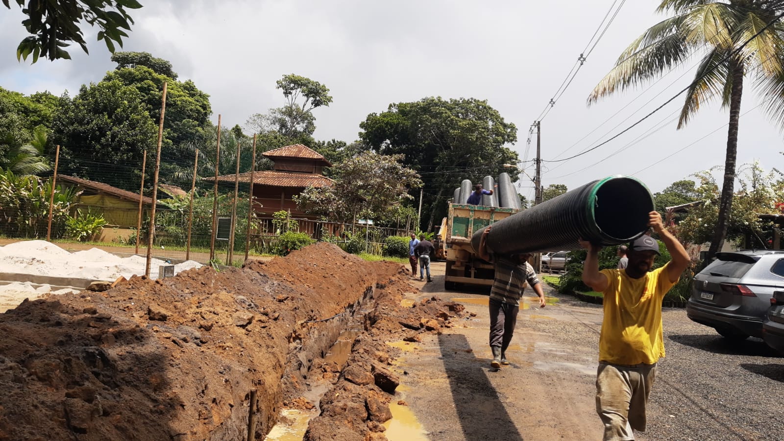 Começam as obras de pavimentação  das ruas da Concha, em Itacaré