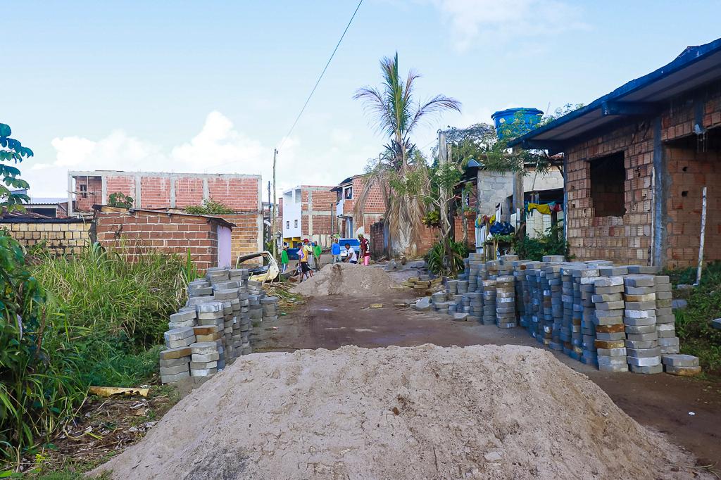 Prefeitura de Itacaré conclui mais uma  etapa da pavimentação na Marambaia