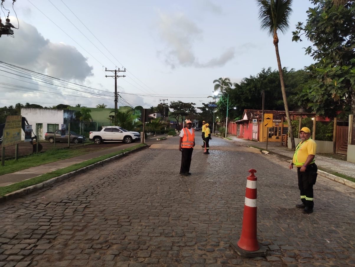 Prefeitura de Itacaré mantém fiscalização e organização do trânsito.
